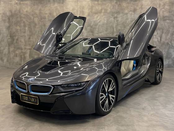 BMW i8 1.5 12V HYBRID EDRIVE AUTOMÁTICO BMW i8 1.5 12V HYBRID EDRIVE AUTOMÁTICO